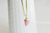 Pendentif corne jade rose corail,pendentif bijoux, pendentif pierre, jade naturelle, pendentif jade,21mm, x1, G0345