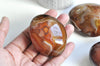 galet agate rouge orange naturelle brute roulée,pierre naturelle,lithotherapie,chips agate rouge,La pierre,45-90mm ,X1, G5214