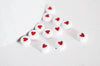 Perle disque coeur rouge plastique blanc 7mm, x10 grammes (G1786)