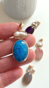 Natural colorful agate oval pendant and natural freshwater pearl gold-plated brass 42-43mm, x1 (G10345)